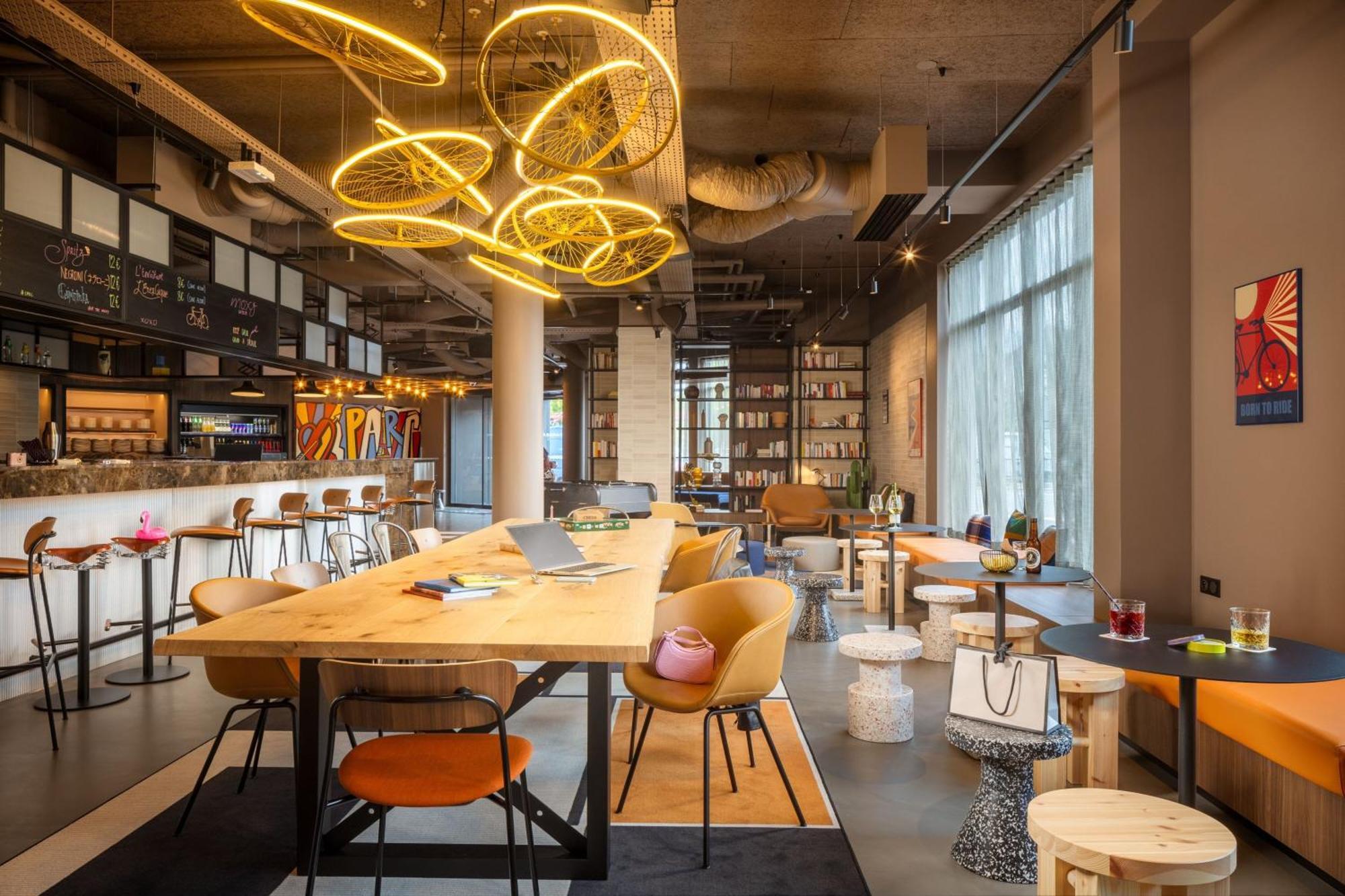Moxy Paris Clamart Εξωτερικό φωτογραφία