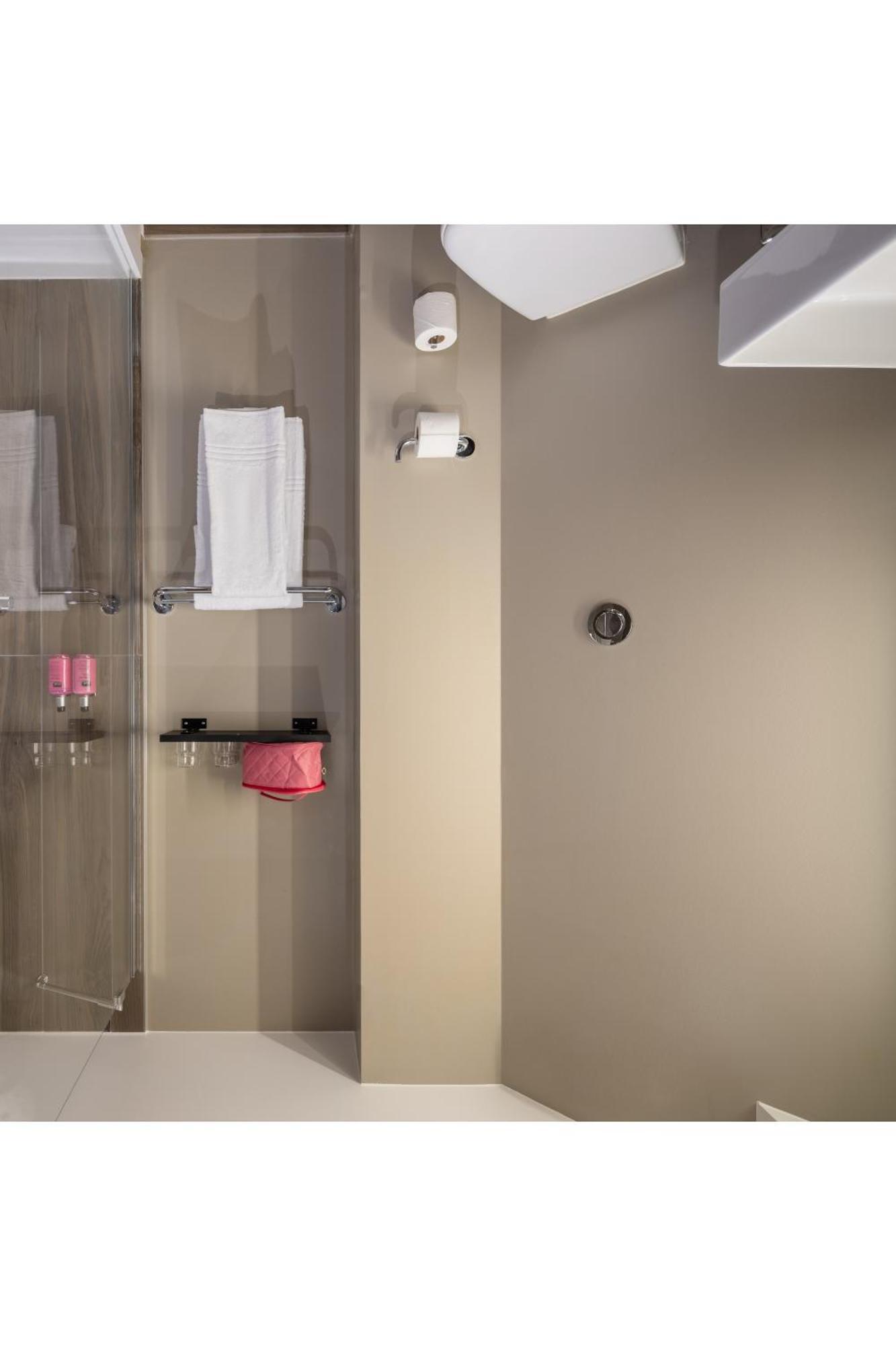 Moxy Paris Clamart Εξωτερικό φωτογραφία